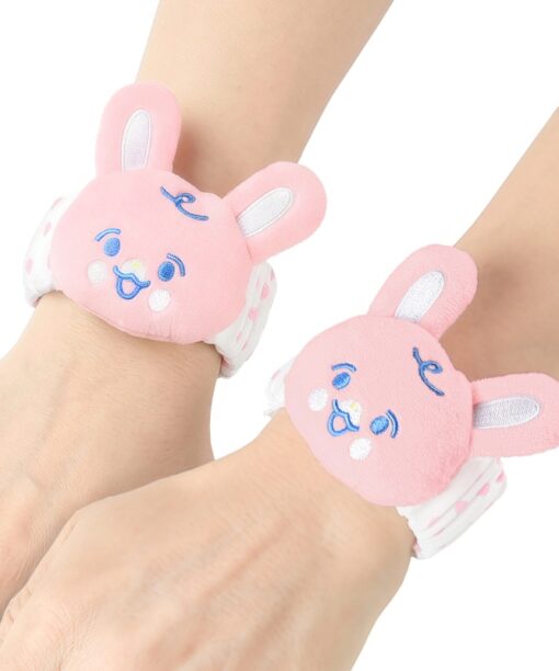 Wrist rattle toy